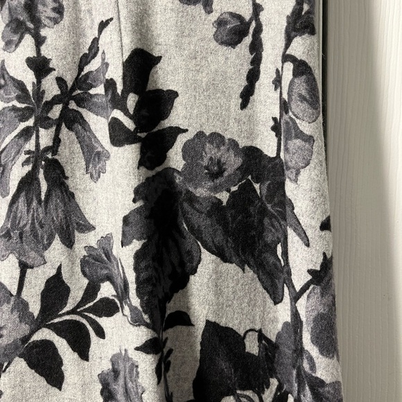 Talbots Black and Gray Floral Wool Blend Dress Size 8 - Picture 5 of 13